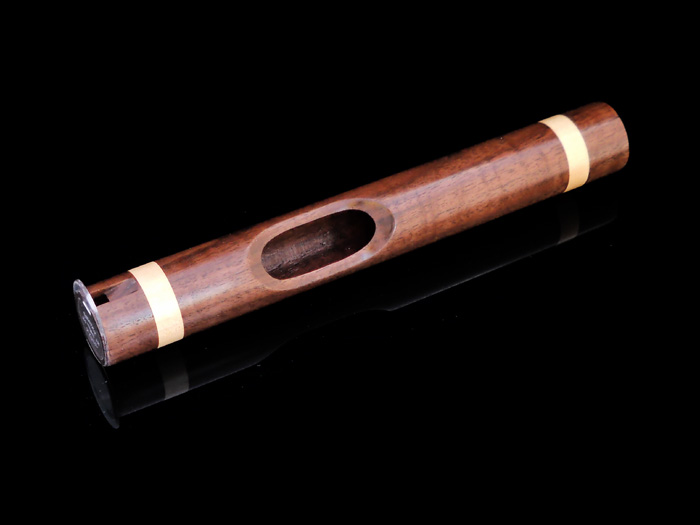 Walnut w Maple Trim Flute